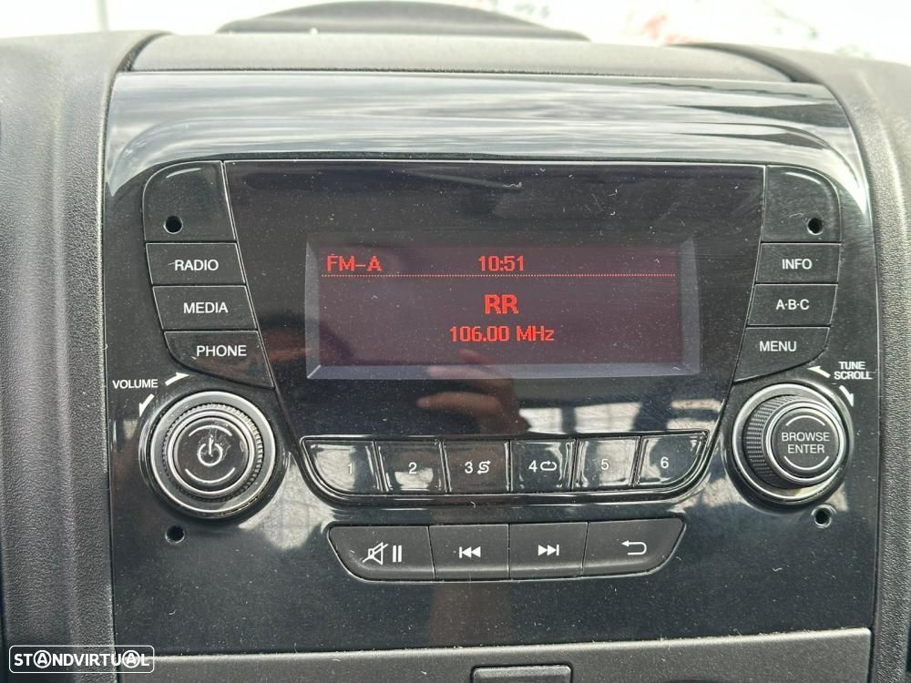 Peugeot Boxer 2.2 BlueHDi Caixa Basculante 3LUG IVA Dedutível - 17