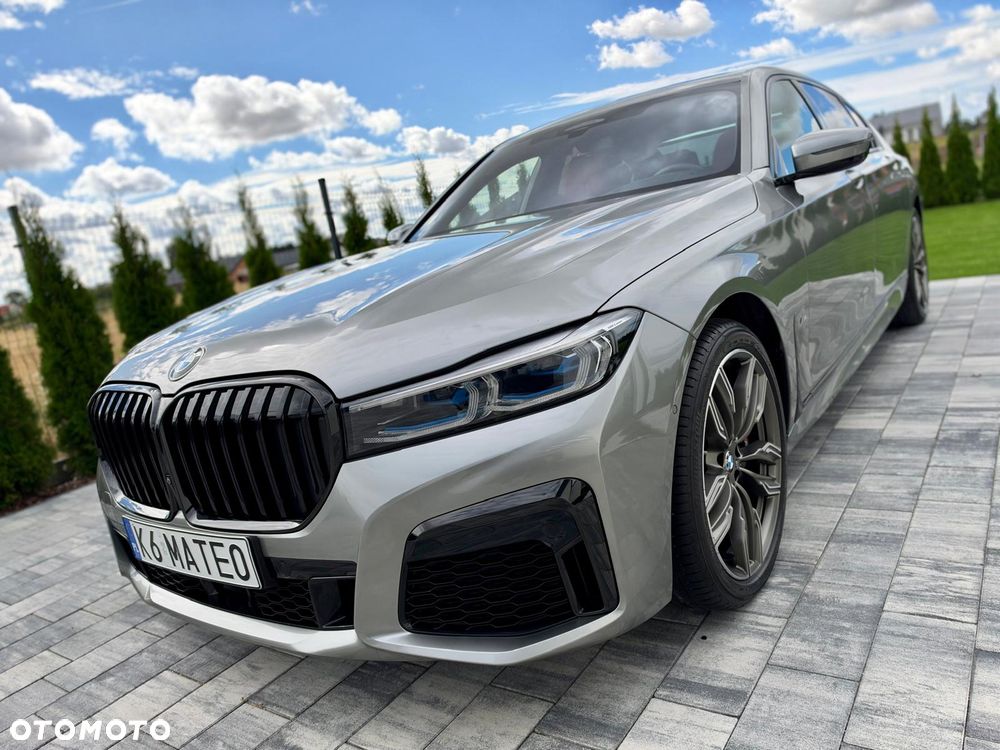 BMW Seria 7 750Ld xDrive sport - 38