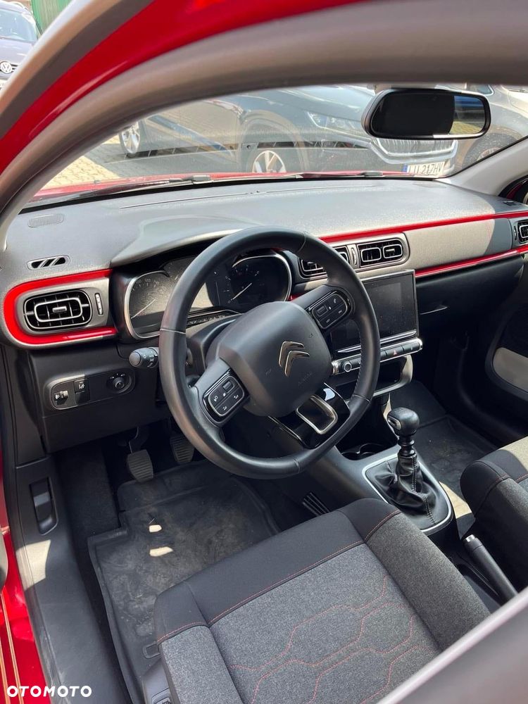 Citroën C3 1.2 PureTech Shine - 3