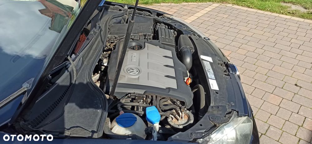 Volkswagen Golf VI 1.6 TDI Highline - 17