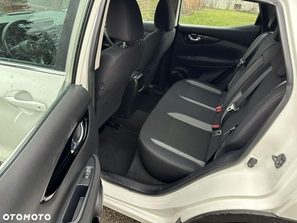 Nissan Qashqai - 21