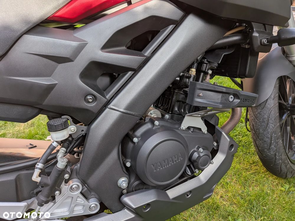 Yamaha MT - 12
