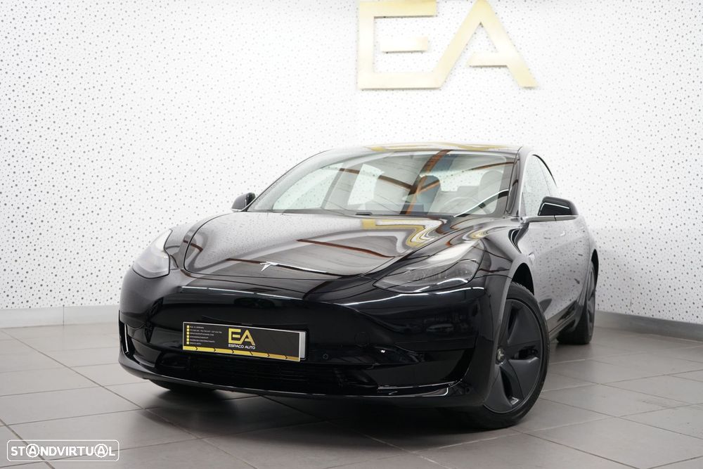 Tesla Model 3 Standard Range Plus RWD - 3