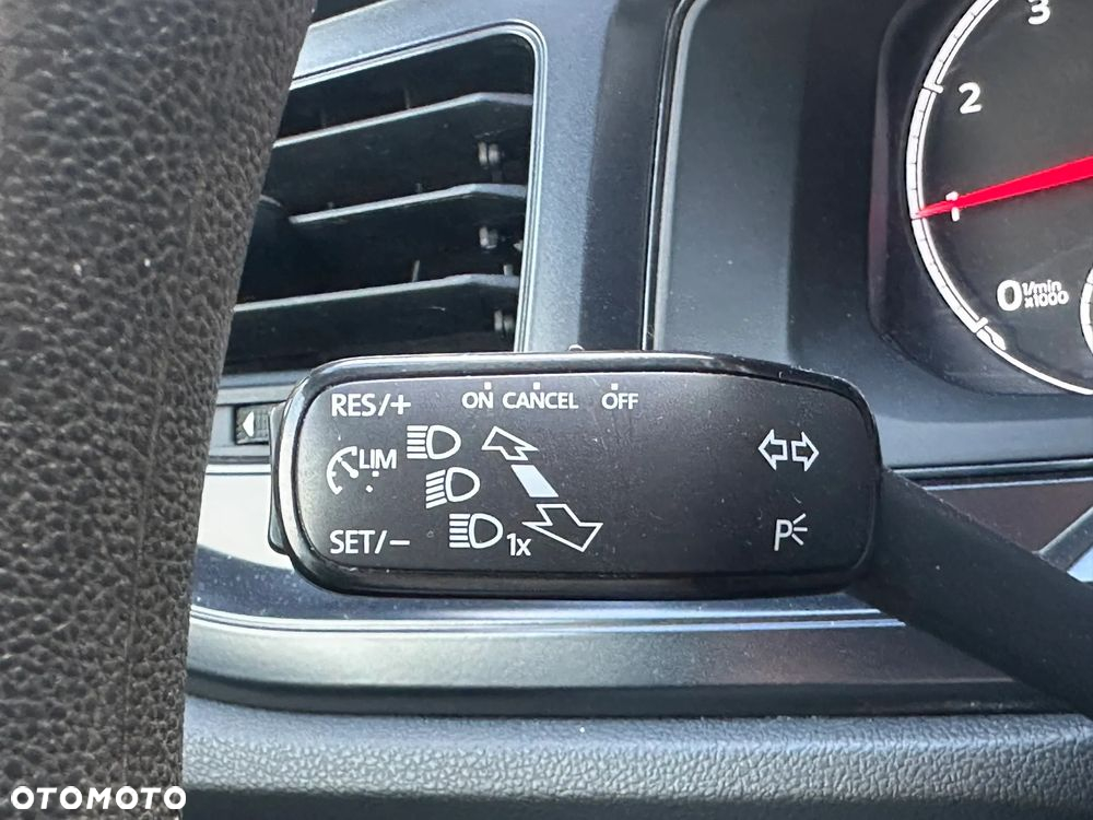 Volkswagen Polo 1.0 TSI Trendline - 17