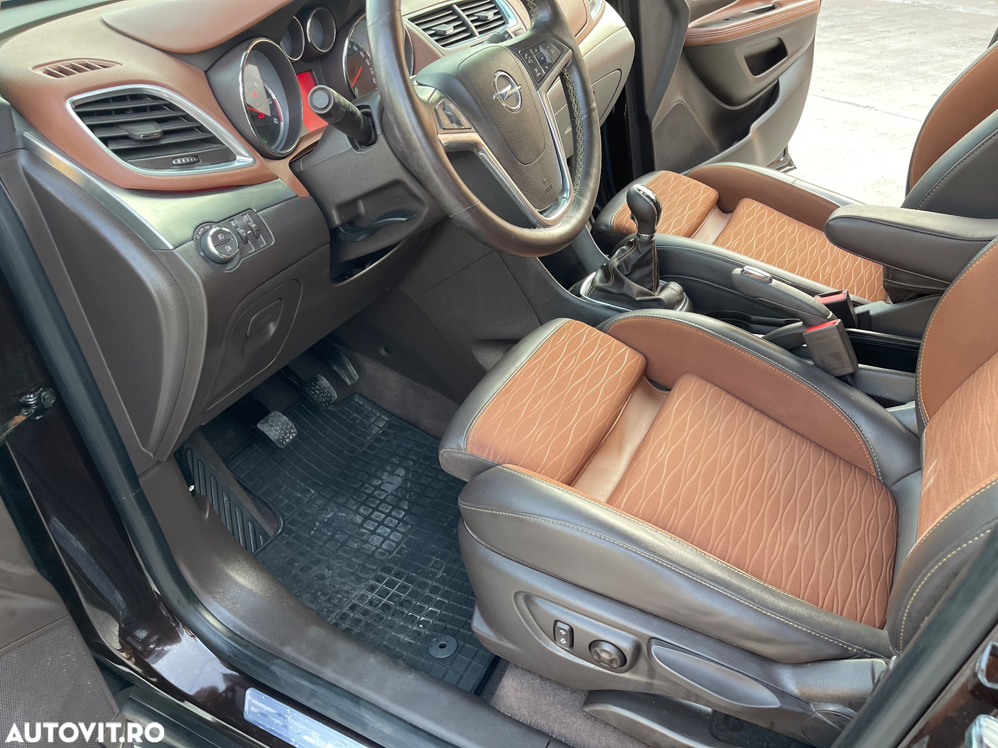 Opel Mokka 1.6 CDTI ECOFLEX Start/Stop Color Innovation - 13