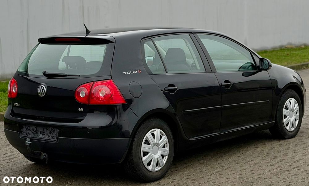 Volkswagen Golf 1.6 Tour - 22