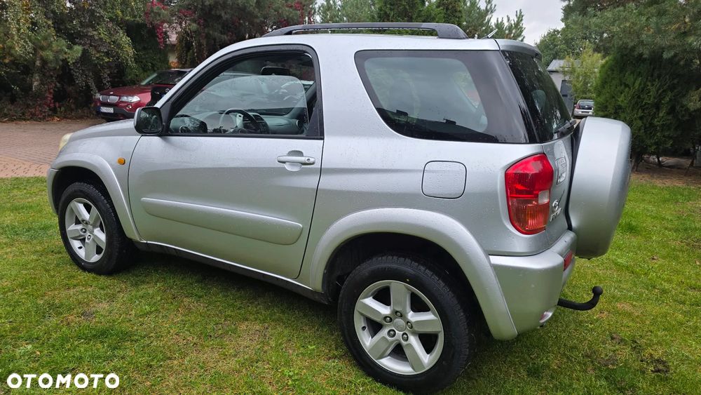 Toyota RAV4 4x4 Edition - 24