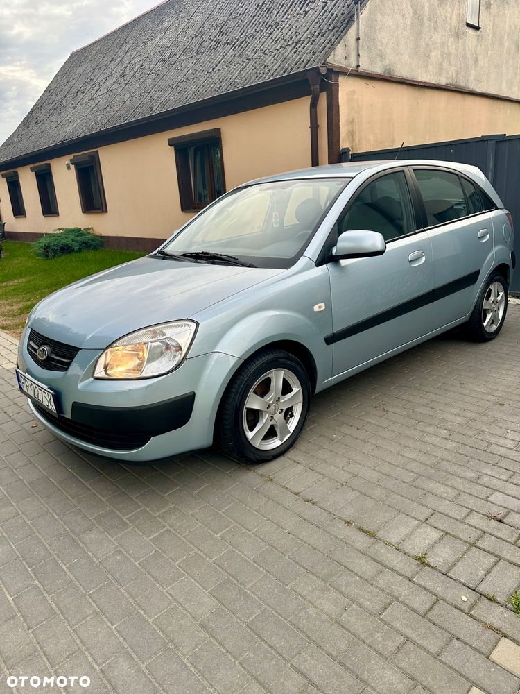 Kia Rio 1.5 CRDi EX - 2