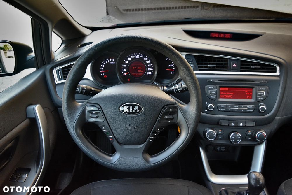 Kia Ceed 1.6 GDI Edition 7 - 15