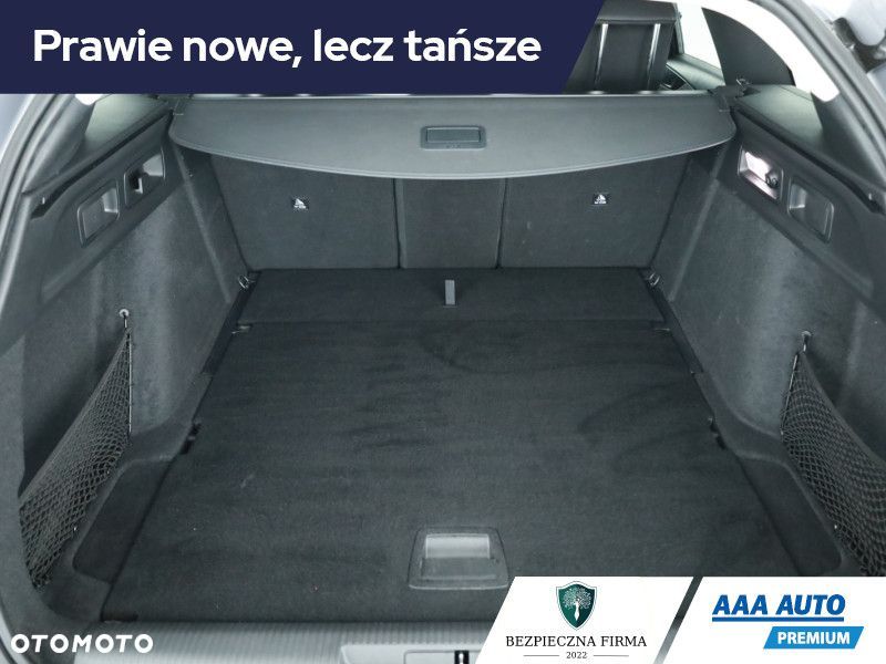 Peugeot 308 - 13
