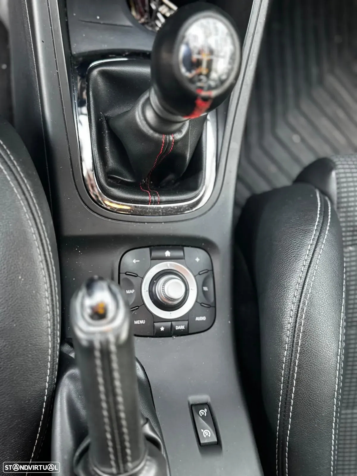 Renault Mégane Sport Tourer 1.5 dCi GT Line SS - 18