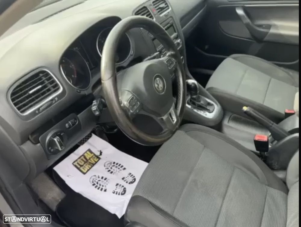 VW Golf Variant 1.6 TDi Confortline DSG - 3