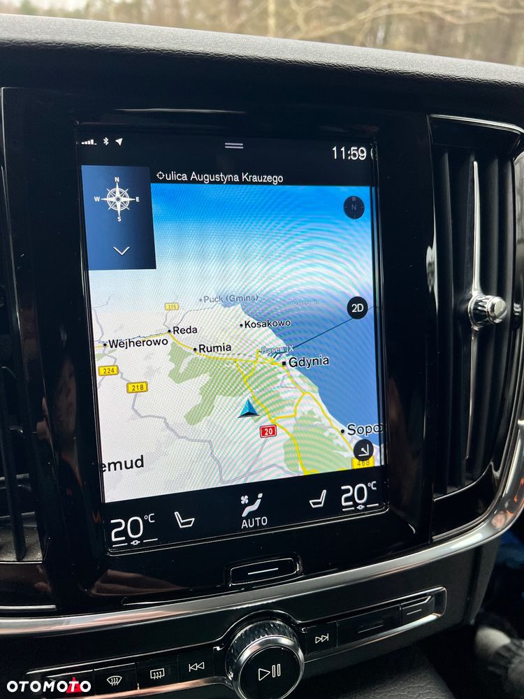 Volvo V90 T4 Geartronic Momentum Pro - 25