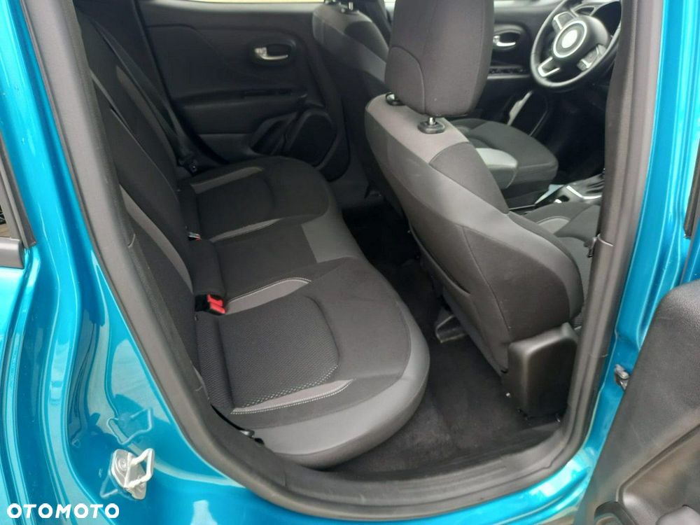 Jeep Renegade - 12