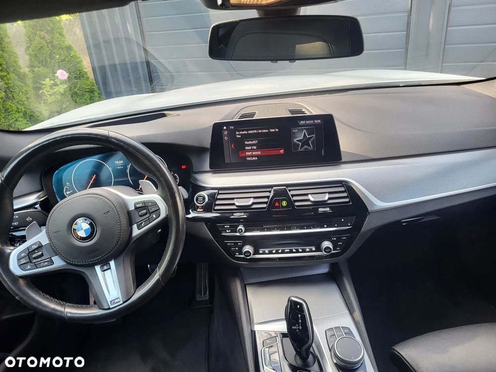 BMW Seria 5 530d xDrive M Sport sport - 5