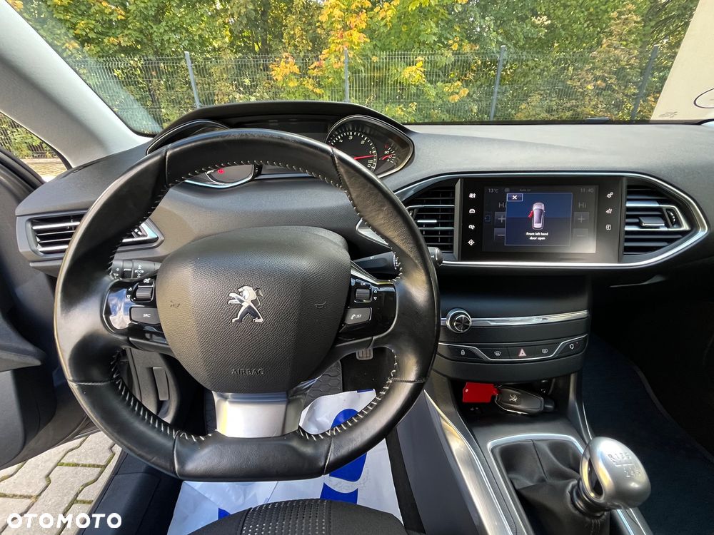 Peugeot 308 - 21