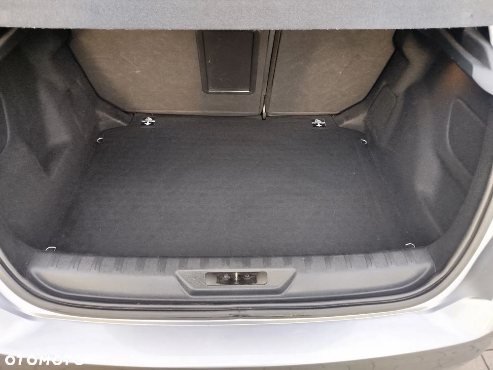 Peugeot 308 1.6 THP Allure - 20