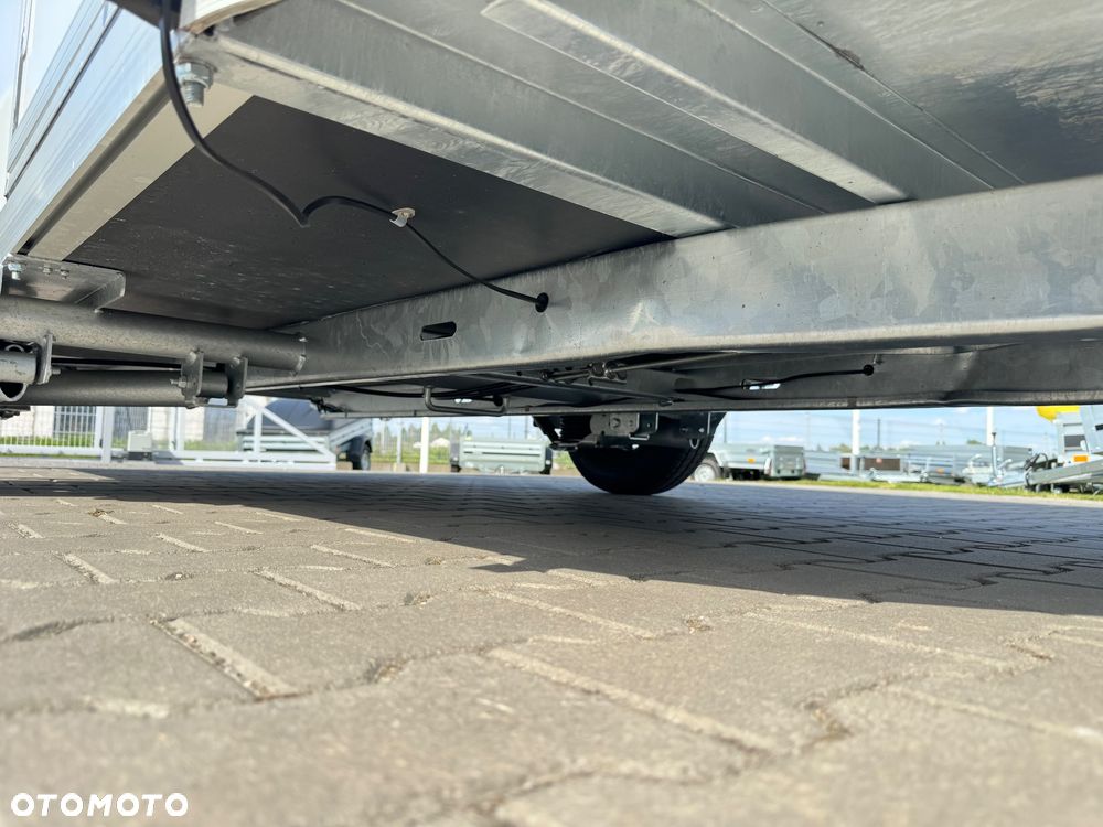 Debon Cargo 1300 + drzwi boczne - 18