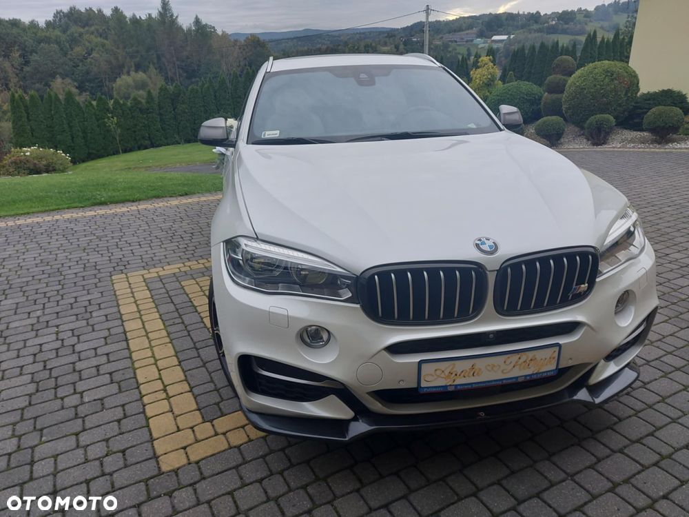 BMW X6 M50d - 28