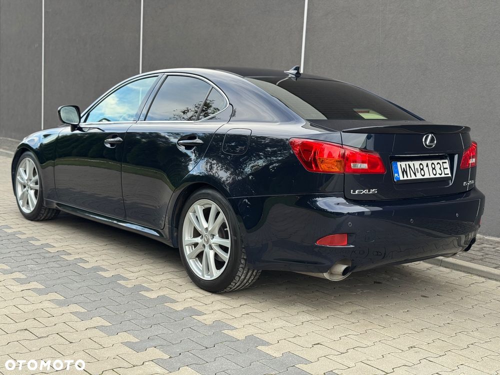 Lexus IS 250 Sport - 6