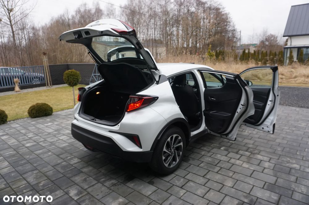 Toyota C-HR 1.8 Hybrid GPF Style - 12