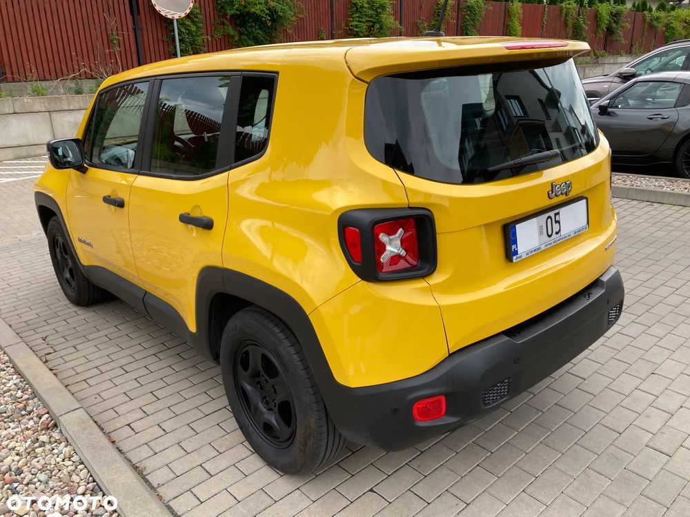 Jeep Renegade 1.6 E-TorQ Sport FWD - 4