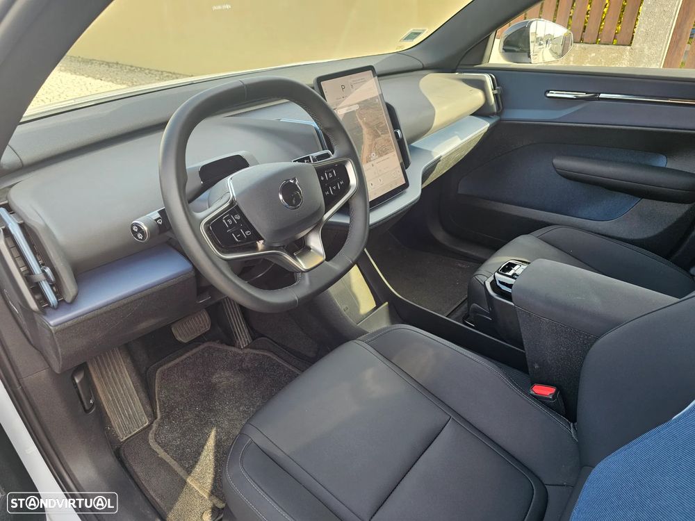 Volvo EX30 - 8