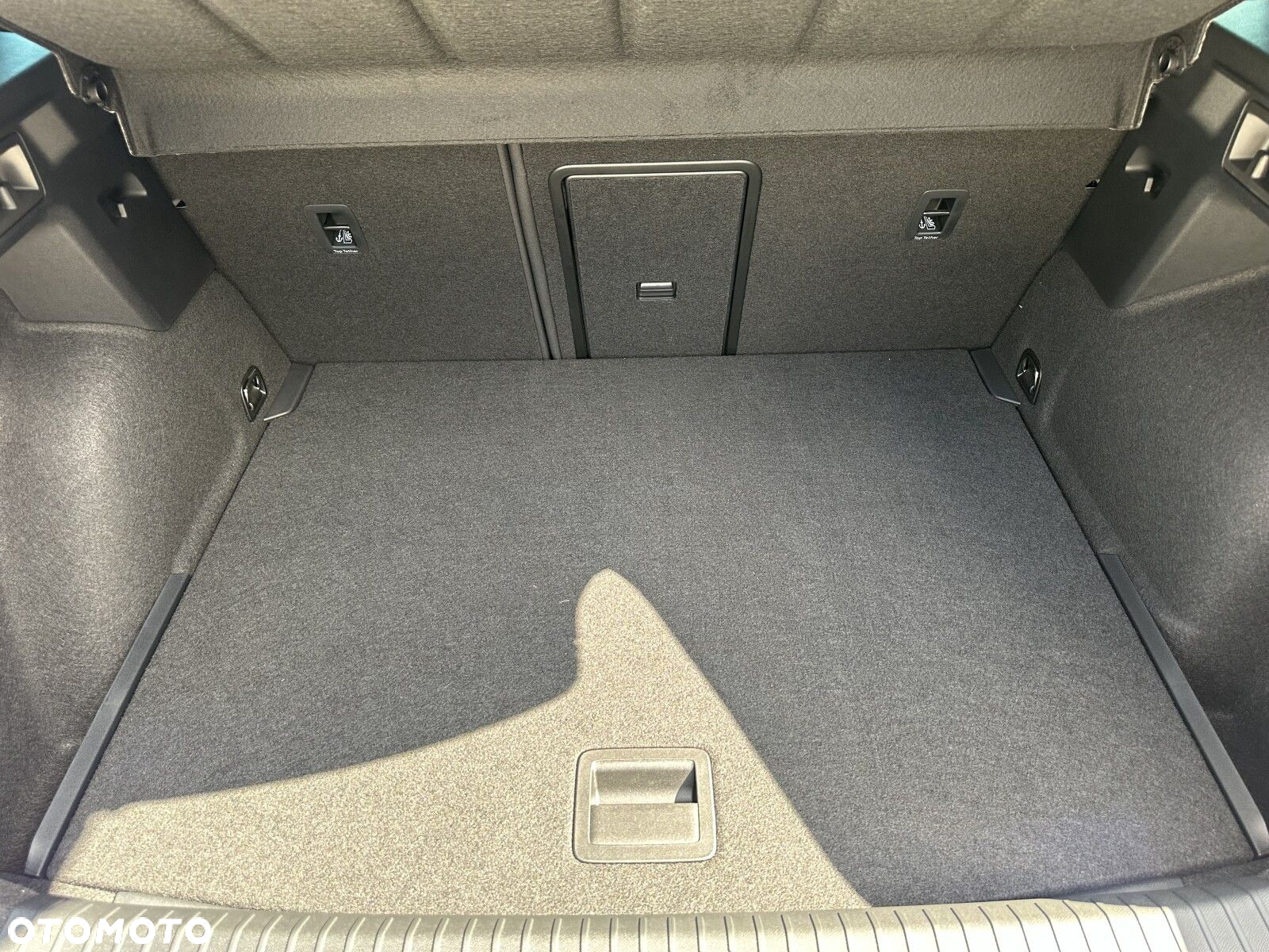 Cupra Formentor 1.5 eTSI mHEV DSG - 11