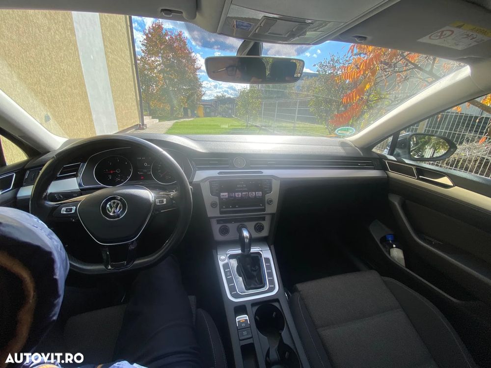 Volkswagen Passat 2.0 TDI DSG (BlueMotion Technology) Comfortline - 14