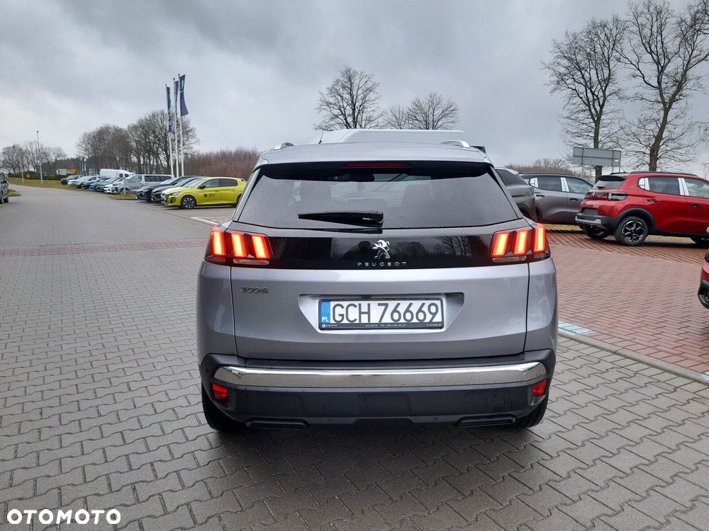 Peugeot 3008 1.2 PureTech Allure S&S EAT8 - 5