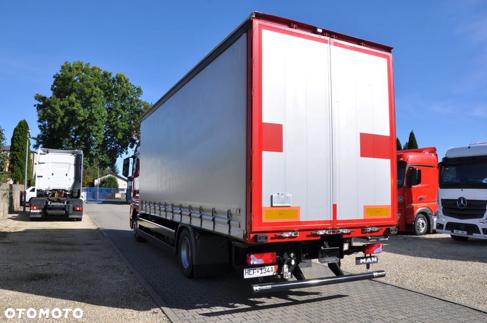 MAN TGX 18.430 XLX firana 7,40 - 5