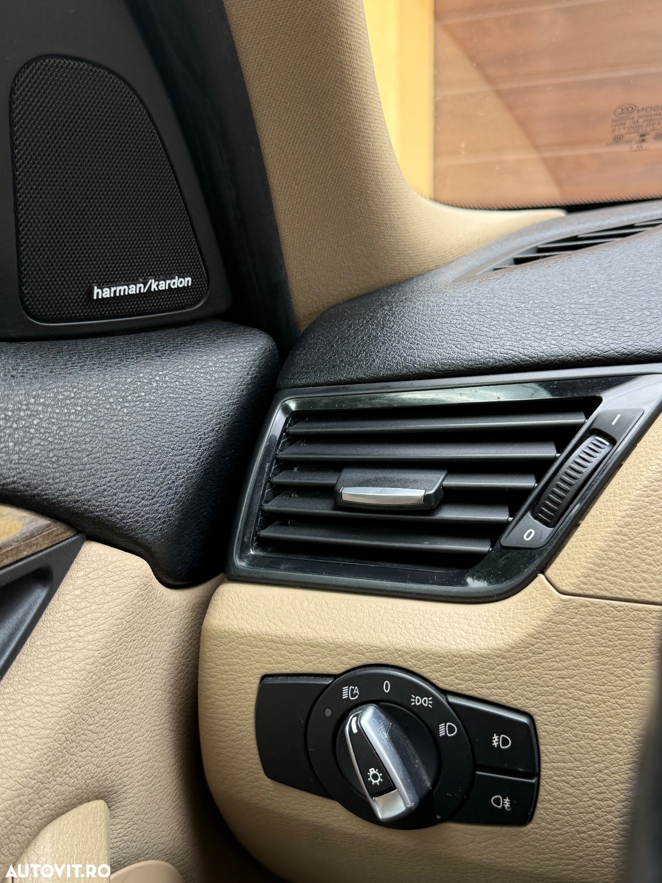 BMW X1 xDrive18d - 10