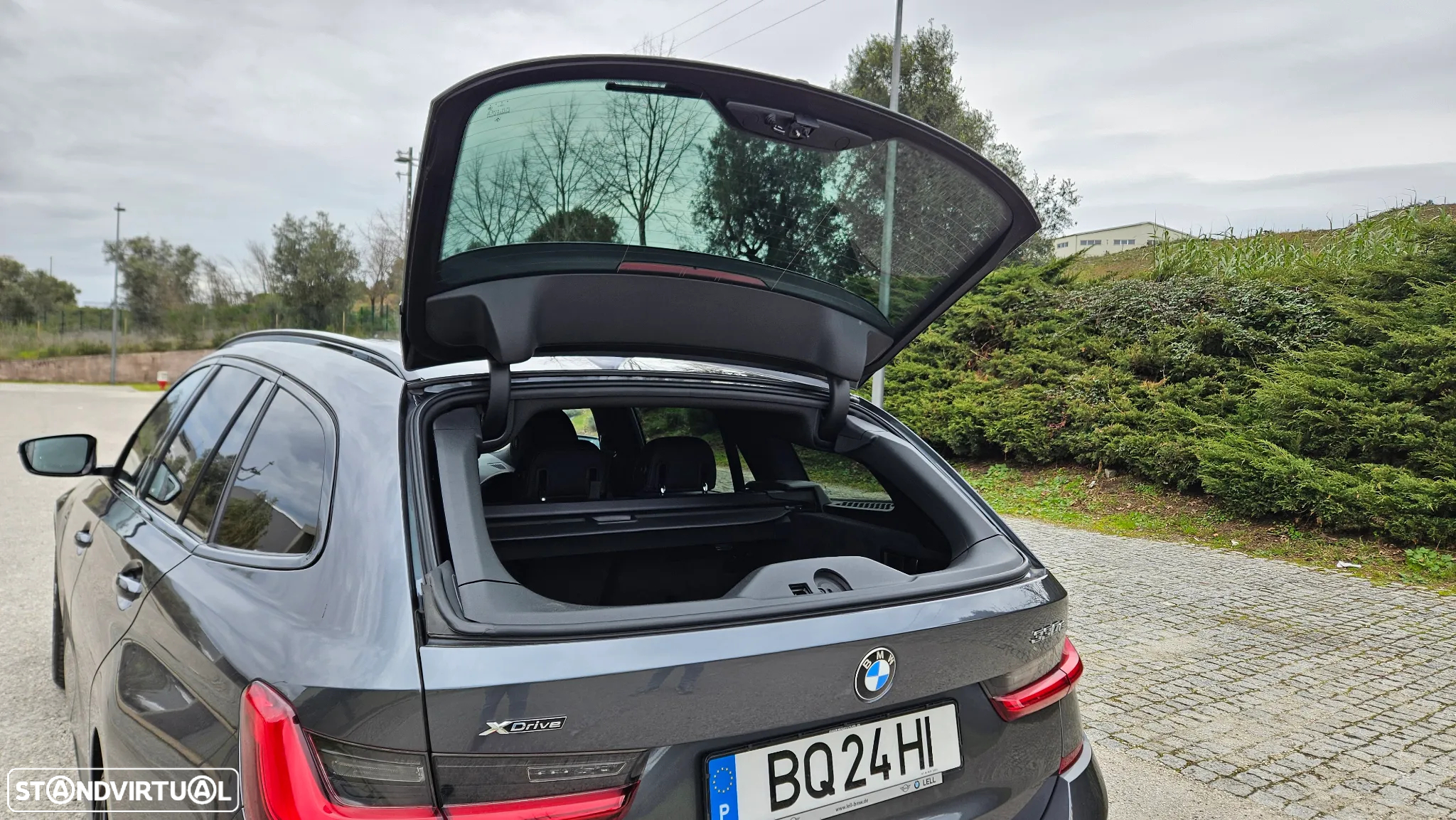 BMW 330 e Touring Pack M Auto - 17