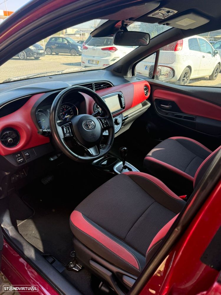Toyota Yaris - 13