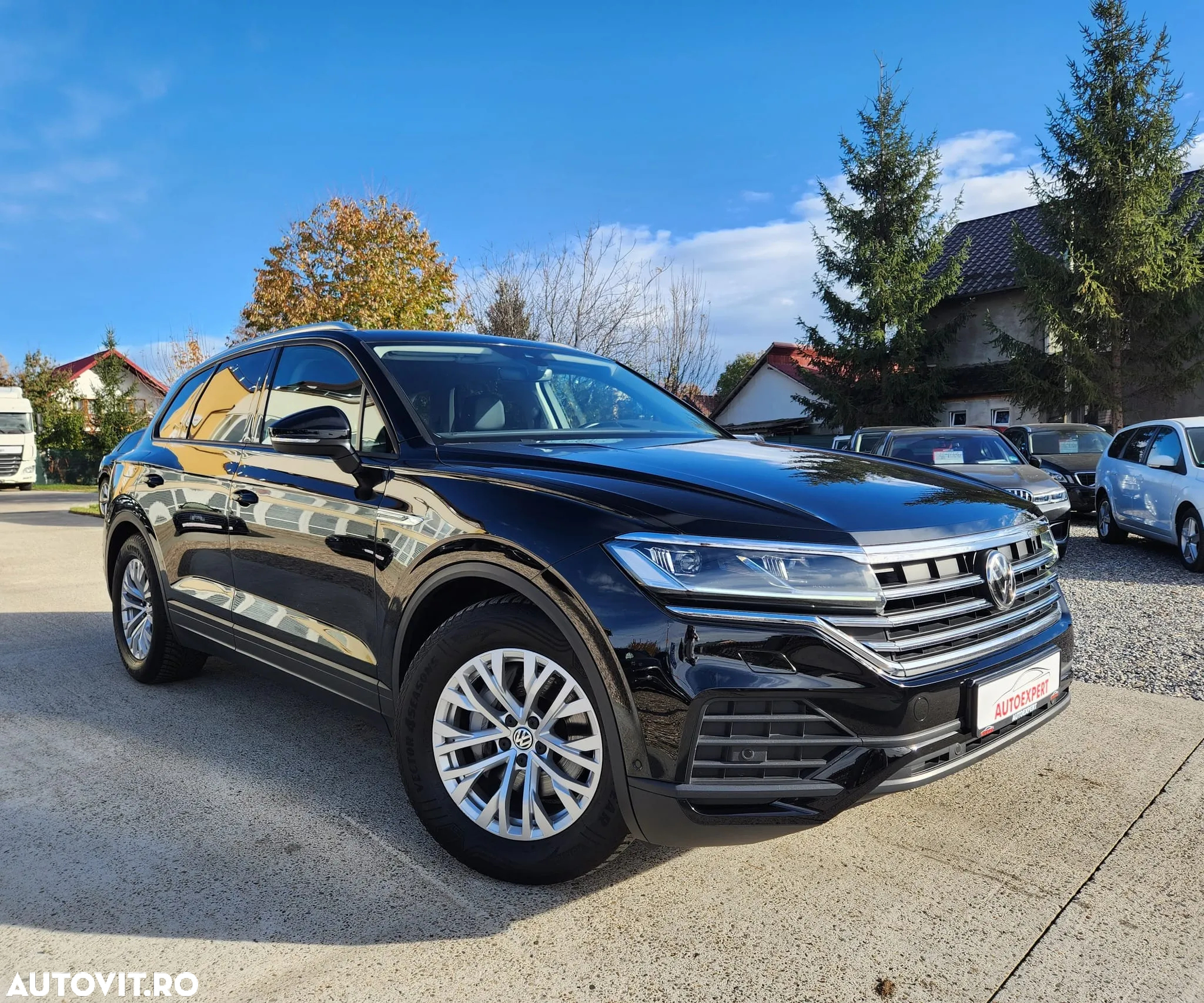Volkswagen Touareg 3.0 V6 TDI 4Motion DPF Automatik Elegance - 5
