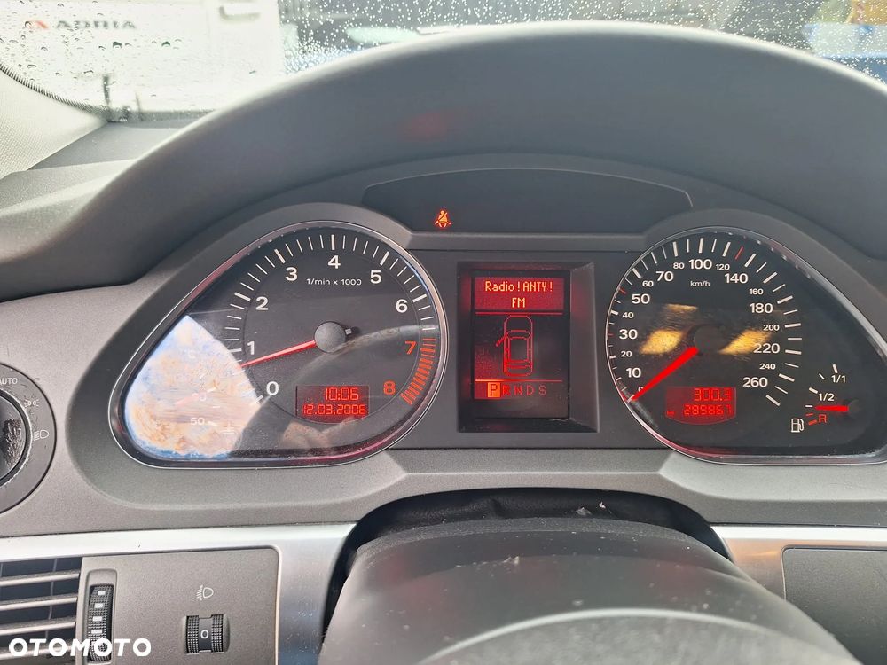 Audi A6 - 6