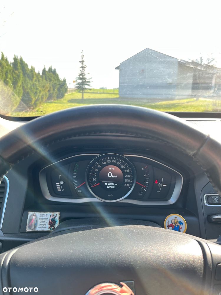 Volvo XC 60 D3 Momentum - 12