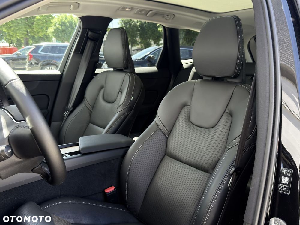 Volvo XC 60 - 24