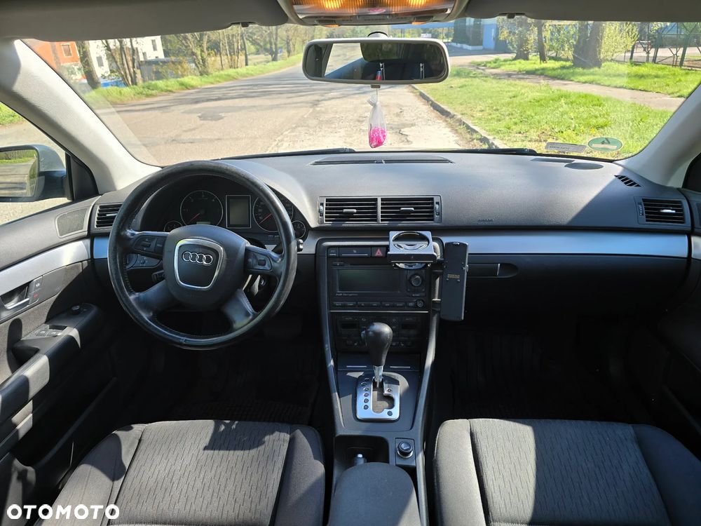 Audi A4 Avant - 5