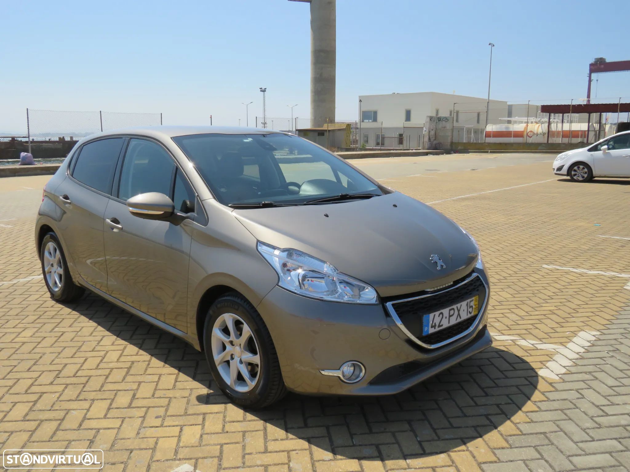 Peugeot 208 1.4 HDi - 1