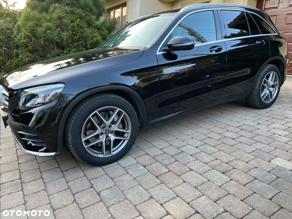 Mercedes-Benz GLC - 1
