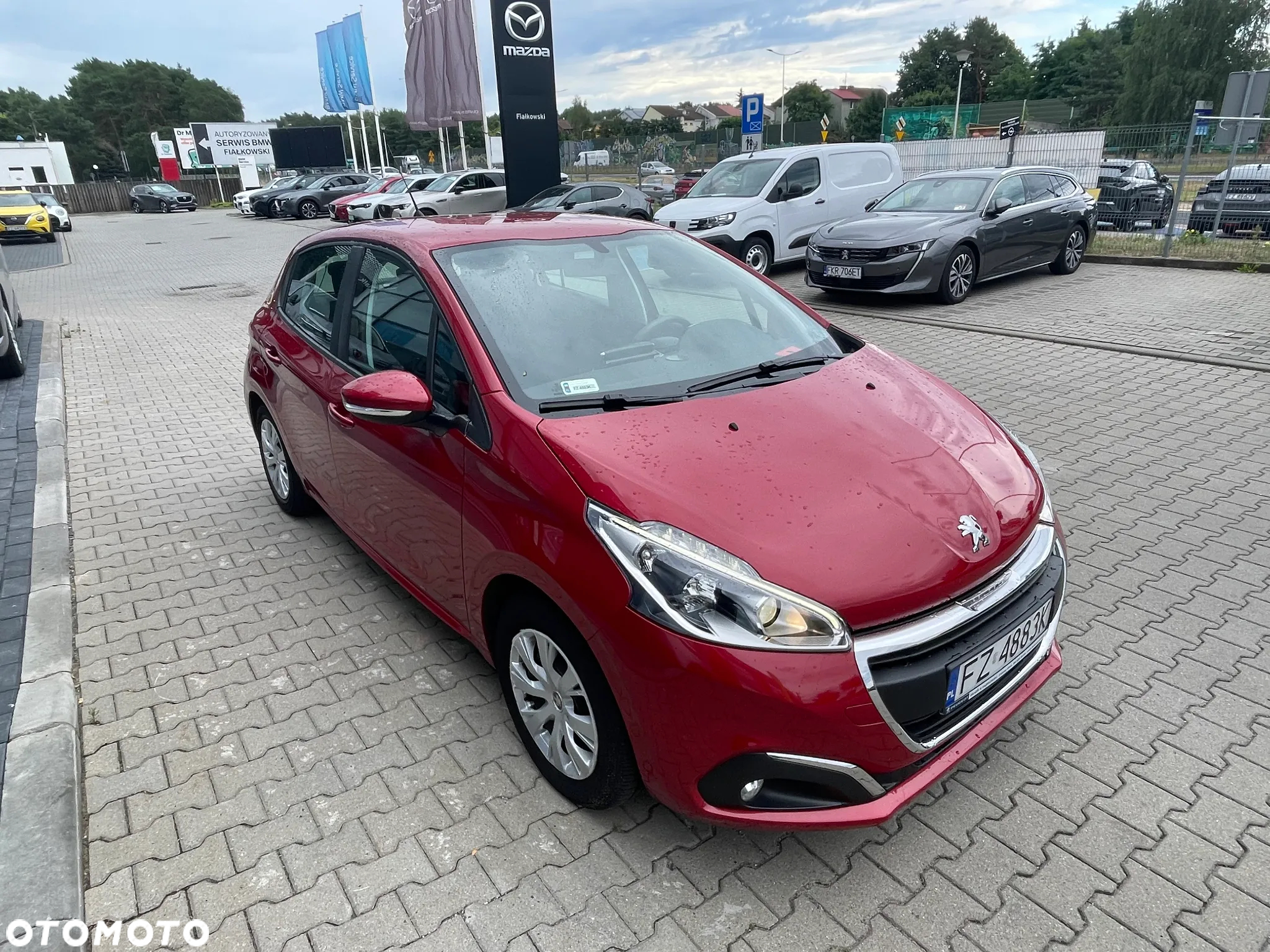 Peugeot 208 - 2