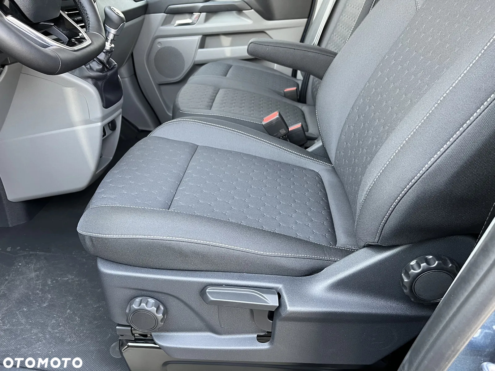 Ford Transit Custom V710 - 14