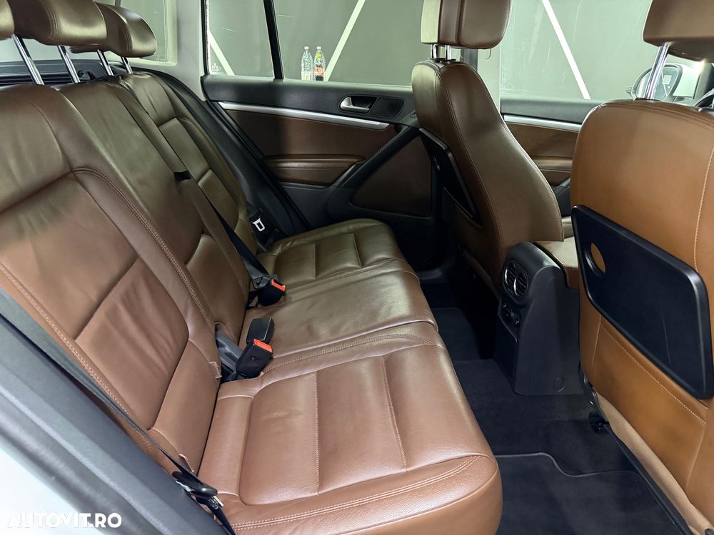 Volkswagen Tiguan 2.0 TDI 4Motion DSG Sport & Style - 13