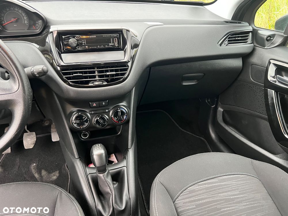 Peugeot 208 PureTech 68 Access - 11
