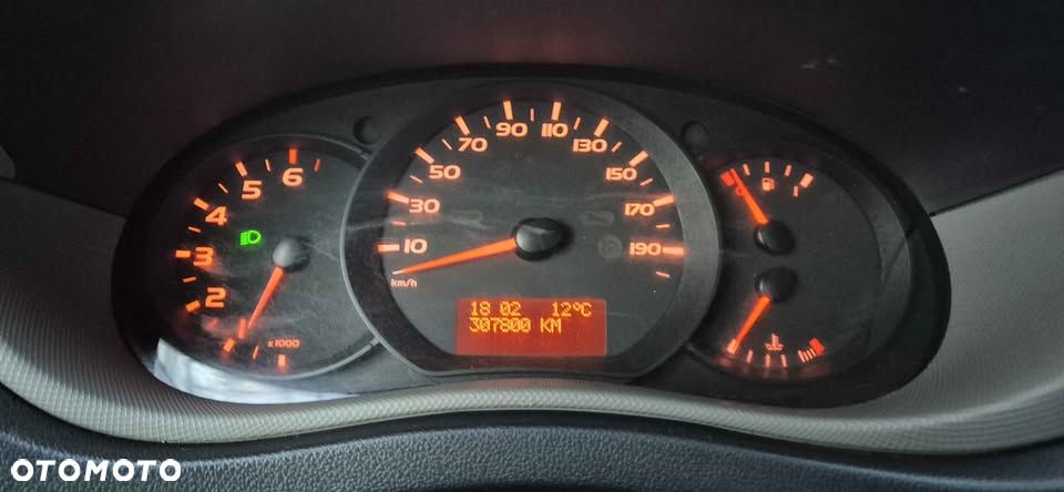 Renault MASTER 3 - 12