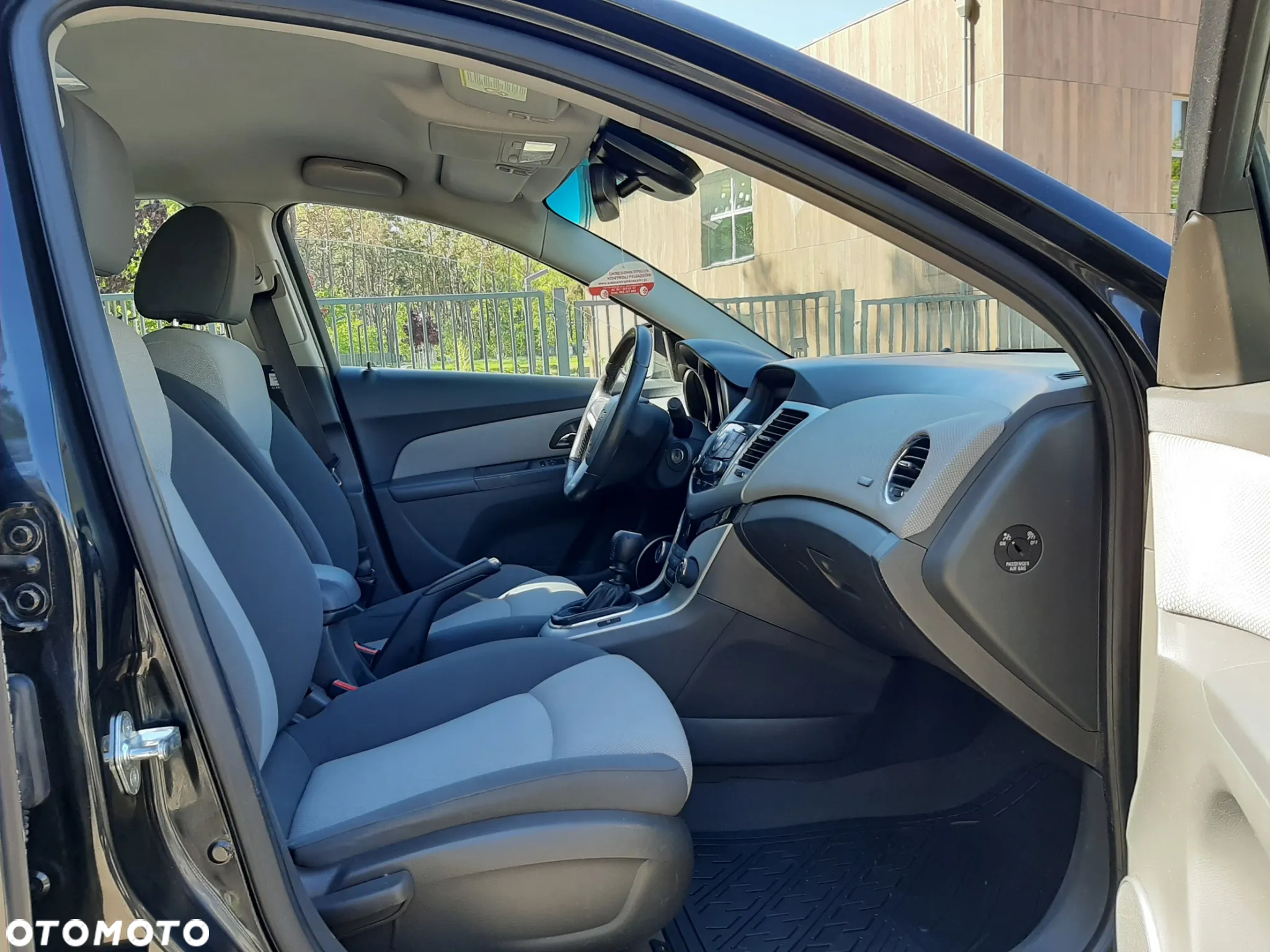 Chevrolet Cruze 1.6 LS - 11