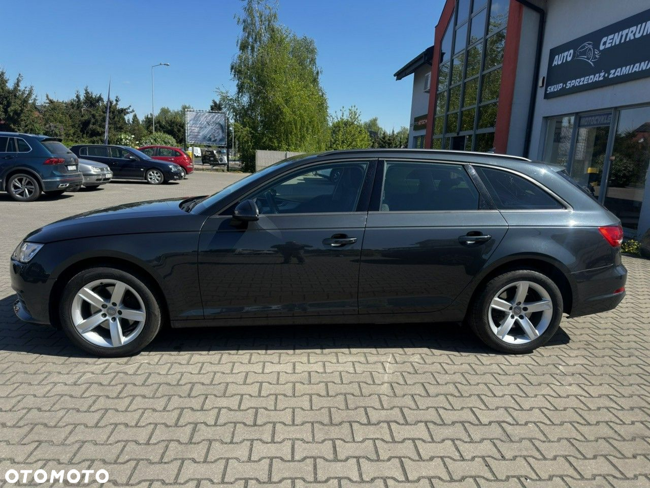 Audi A4 2.0 TDI S tronic - 11