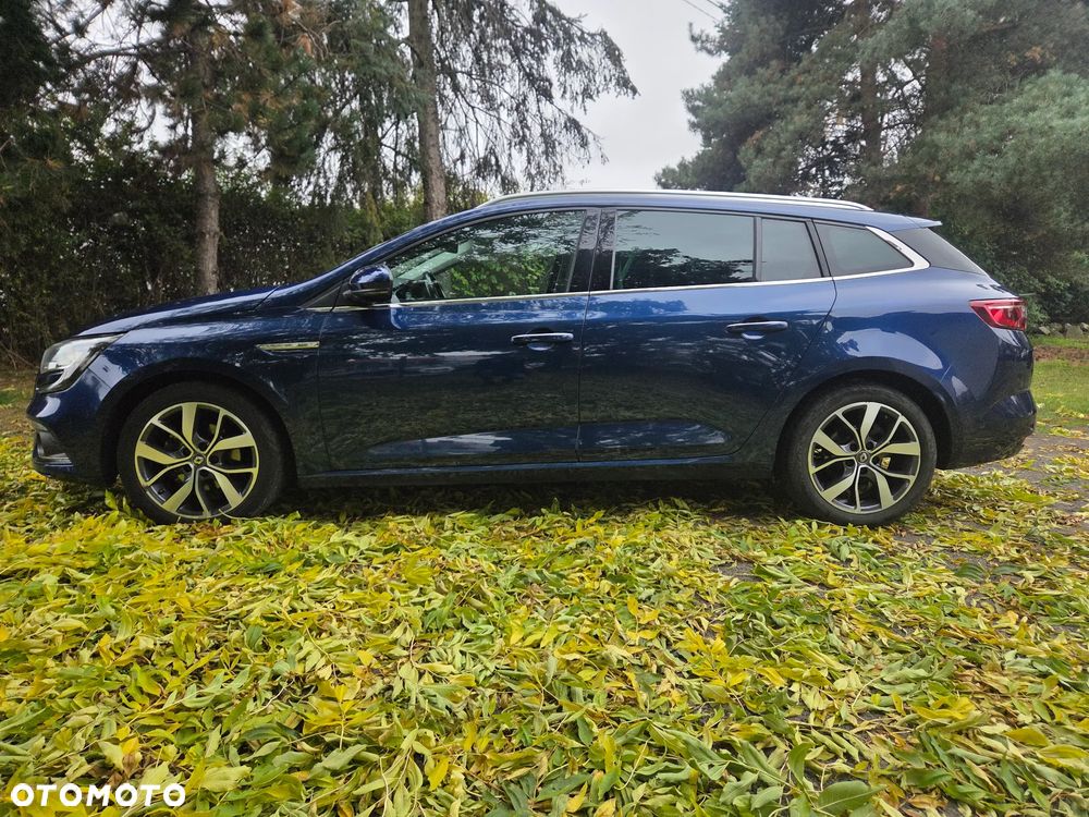 Renault Megane ENERGY TCe 130 EDC BOSE EDITION - 11