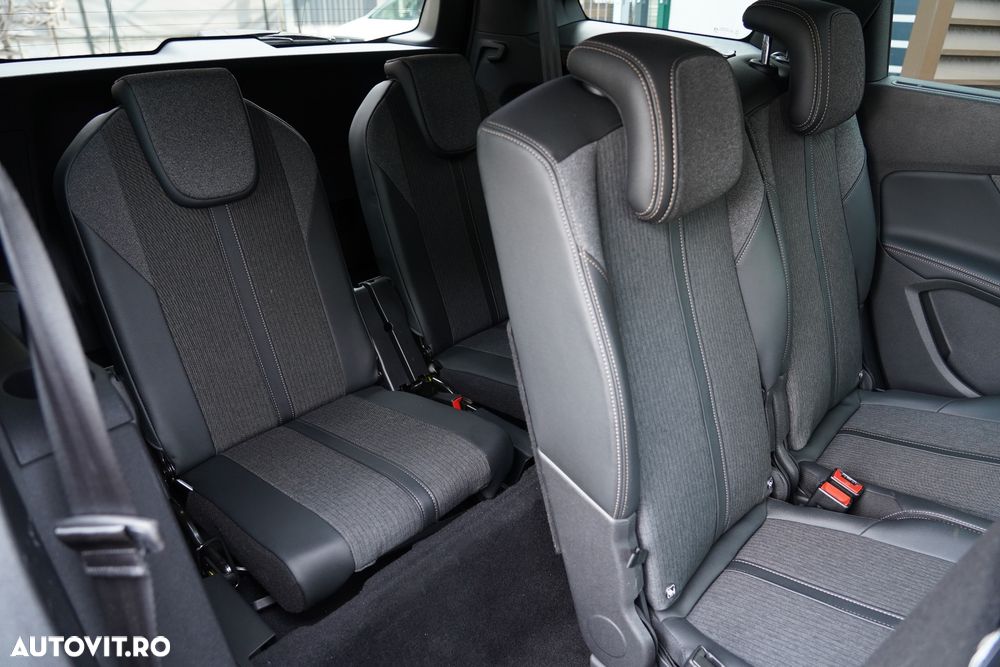 Peugeot 5008 1.5 BlueHDI s&s EAT8 Active - 26